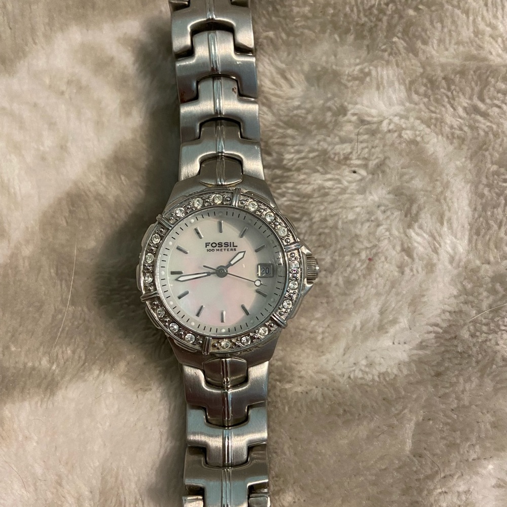 Women’s fossil watch